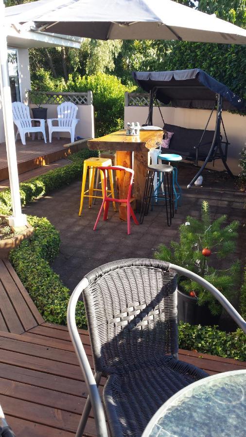 타우포 호 Charlies@Hilltop Deluxe Retreat B&B 외부 사진